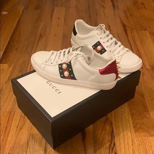 Gucci ace studded leather sneaker